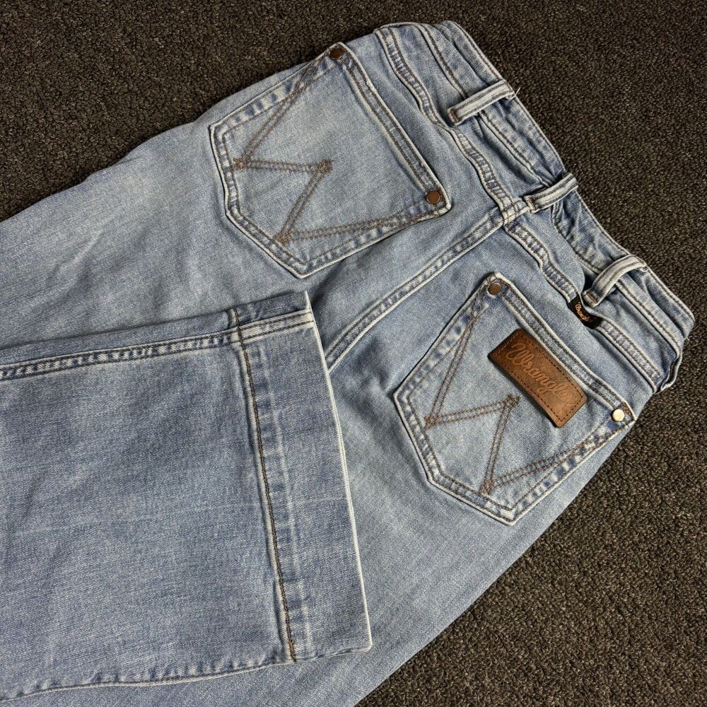 Wrangler Women's 26x34 Westward High Rise Flare Jeans Light Wash Cowgirl Rodeo